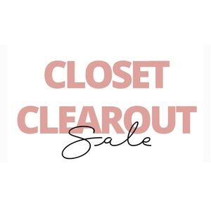 ♥️Closet Clearout! Ask about discounted shipping♥️